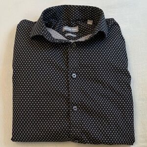 Michael Kors Men's Black and White Geometric Shirt